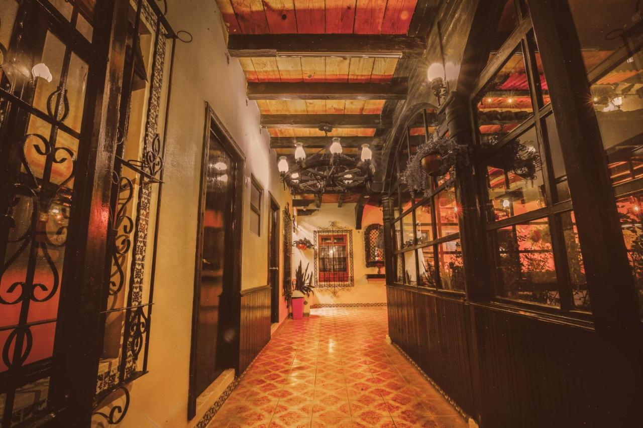 Hotel Palacio De Moctezuma San Cristóbal de Las Casas Exterior foto